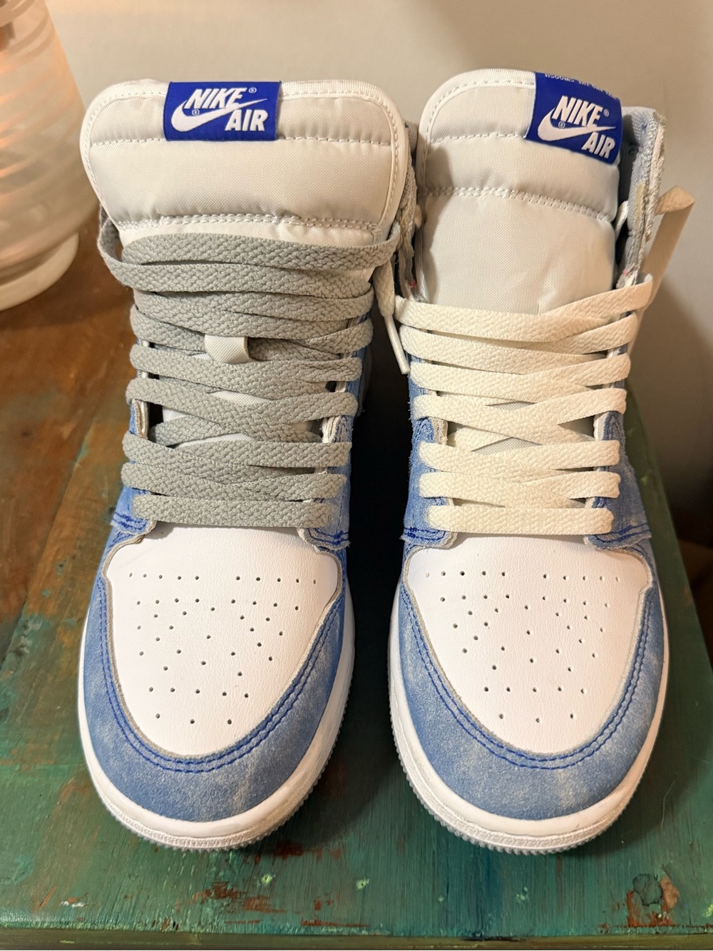 Air Jordan 1 Retro High OG GS Hyper Royal size 7Y - Picture 2 of 9